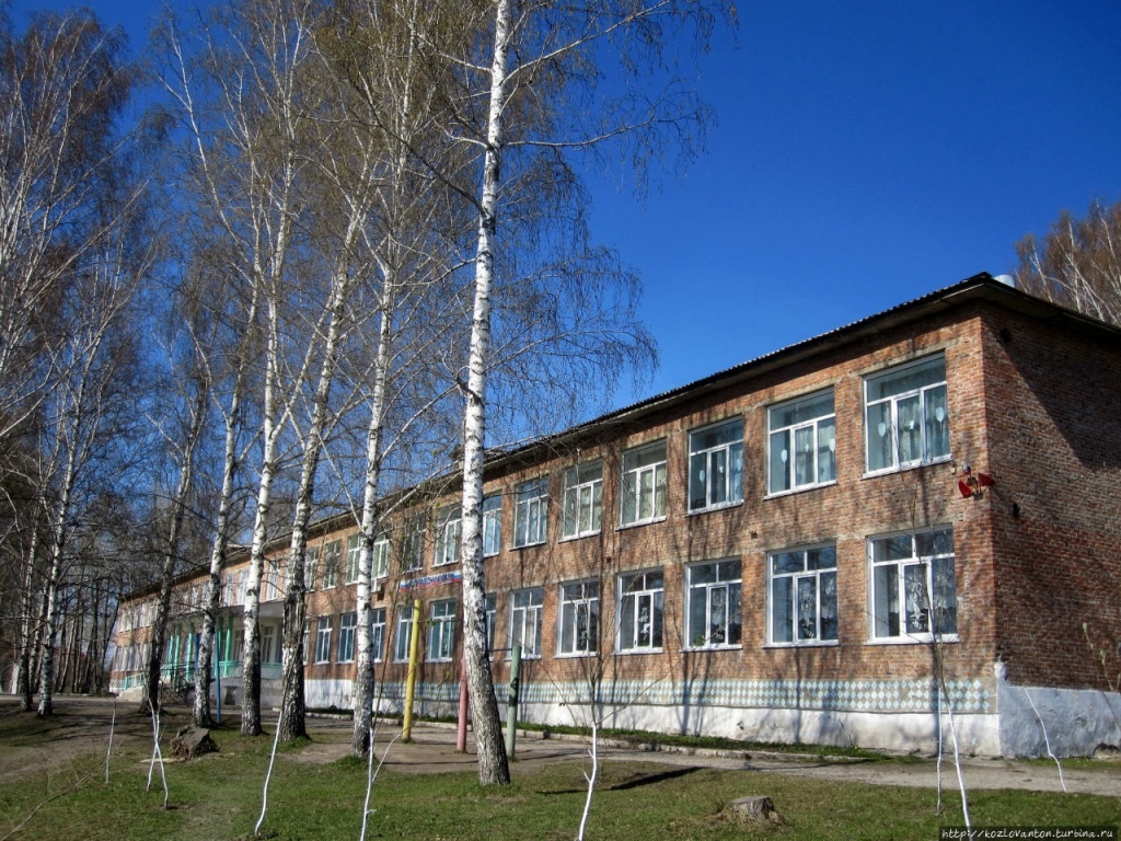 Srednyaya-shkola-1.jpg